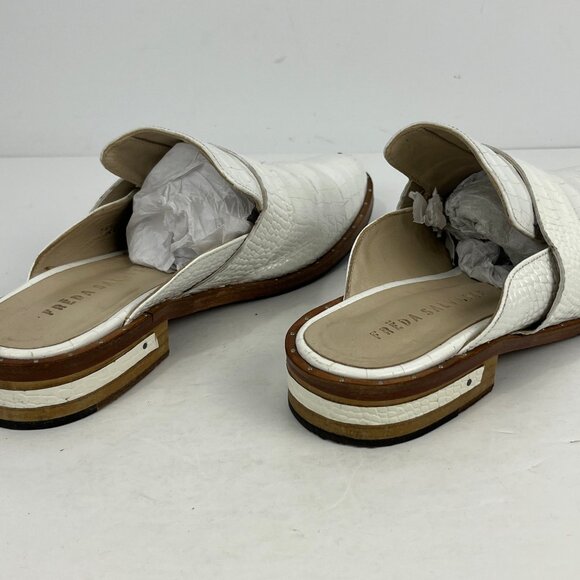 Freda Salvador Mules Slippers Size 8.5 White Leather Pointed Toe Block Heel 1in - Picture 4 of 6
